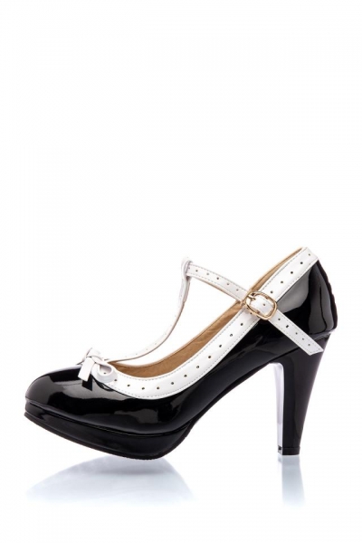 T Strap Pumps in Patent
